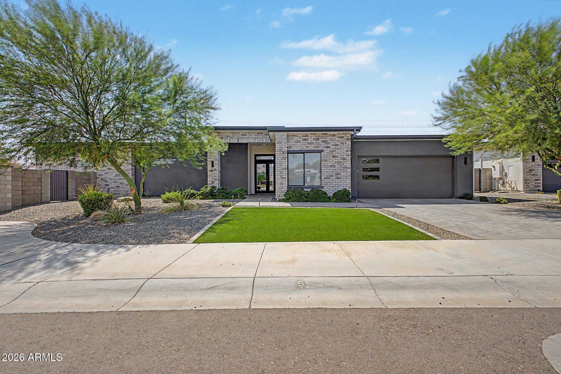 13648 N 88TH Place