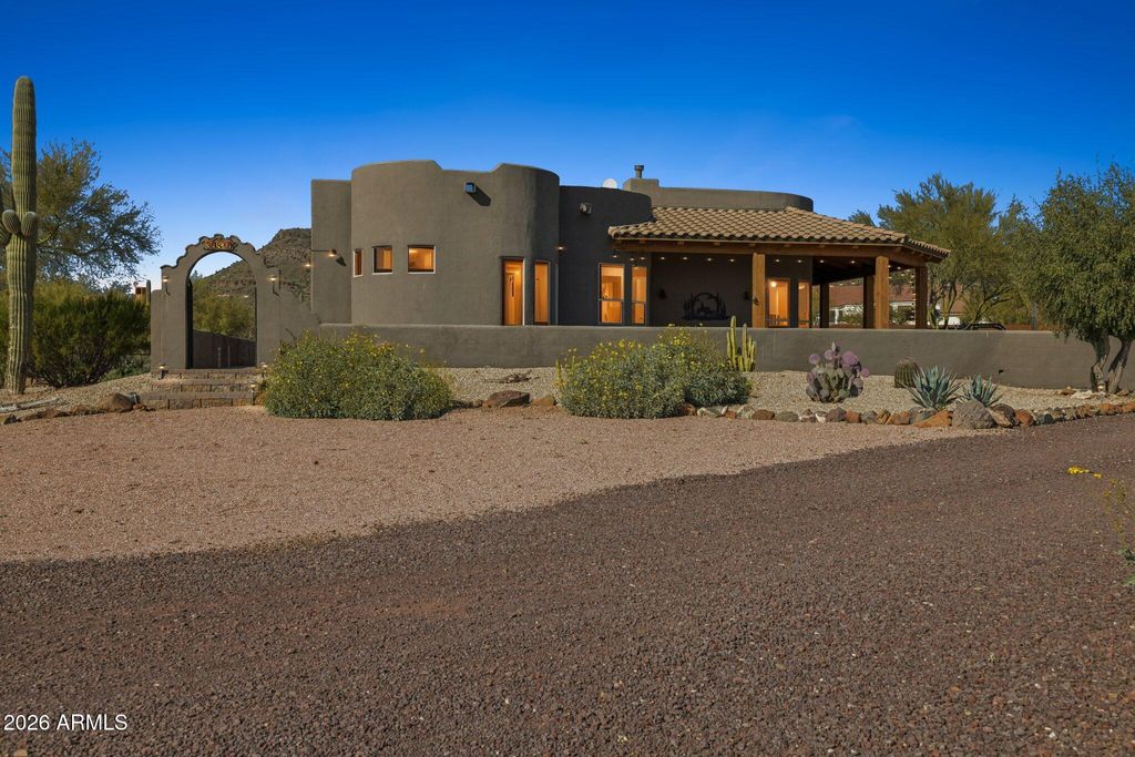 Photo of 39819 N 26th Street, Cave Creek, AZ 85331 (MLS # 6978154)