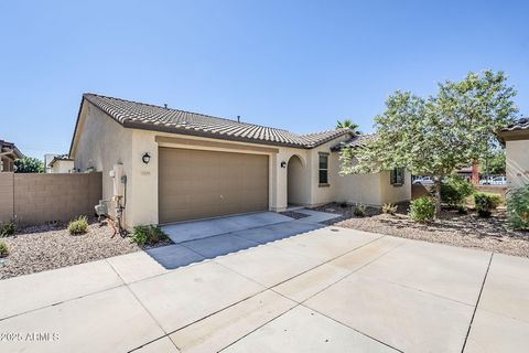 1530 S ELM Street Gilbert AZ 85296