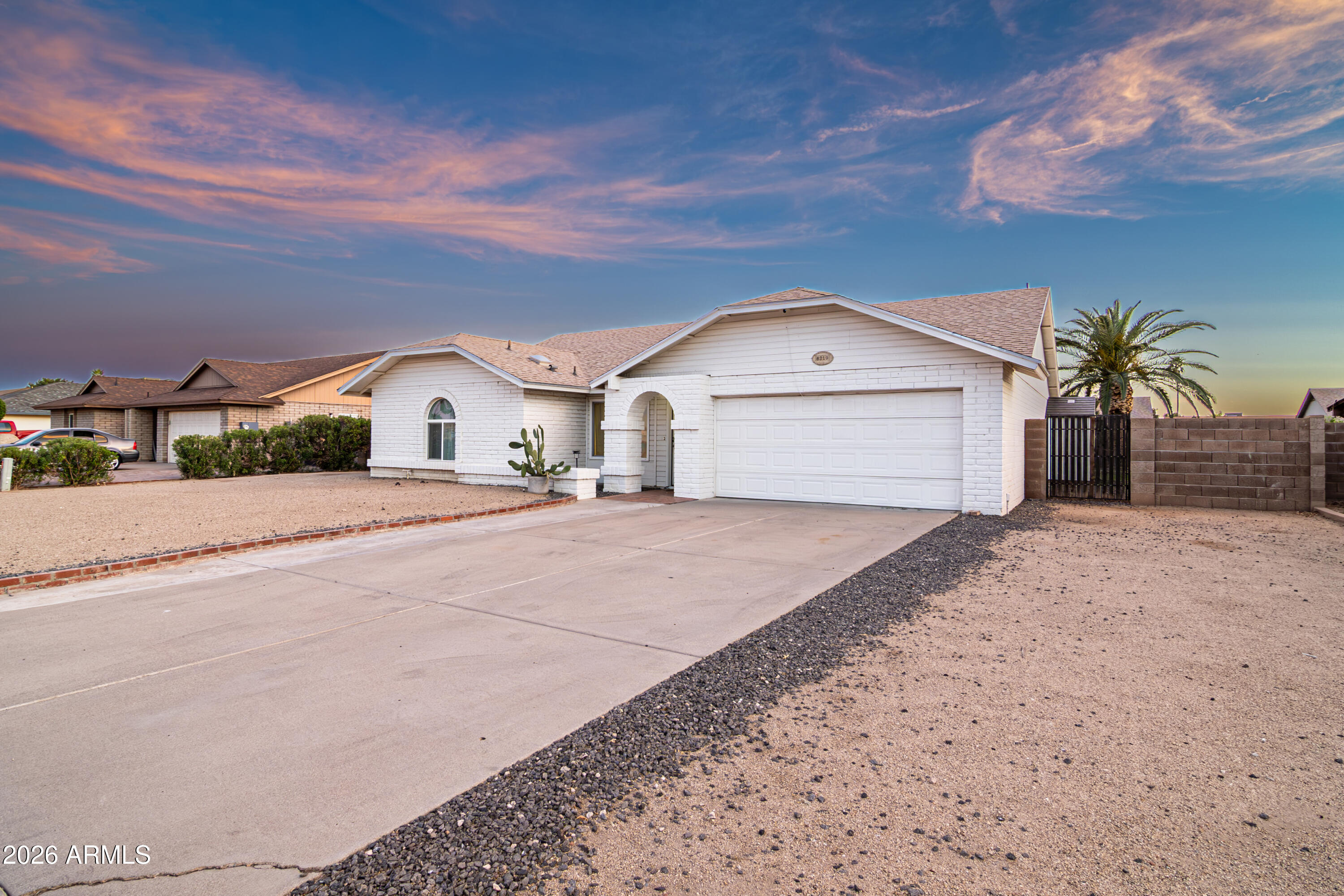 6219 W CHOLLA Street