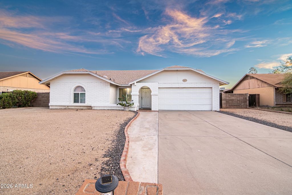 Photo of 6219 W Cholla Street, Glendale, AZ 85304 (MLS # 6992309)