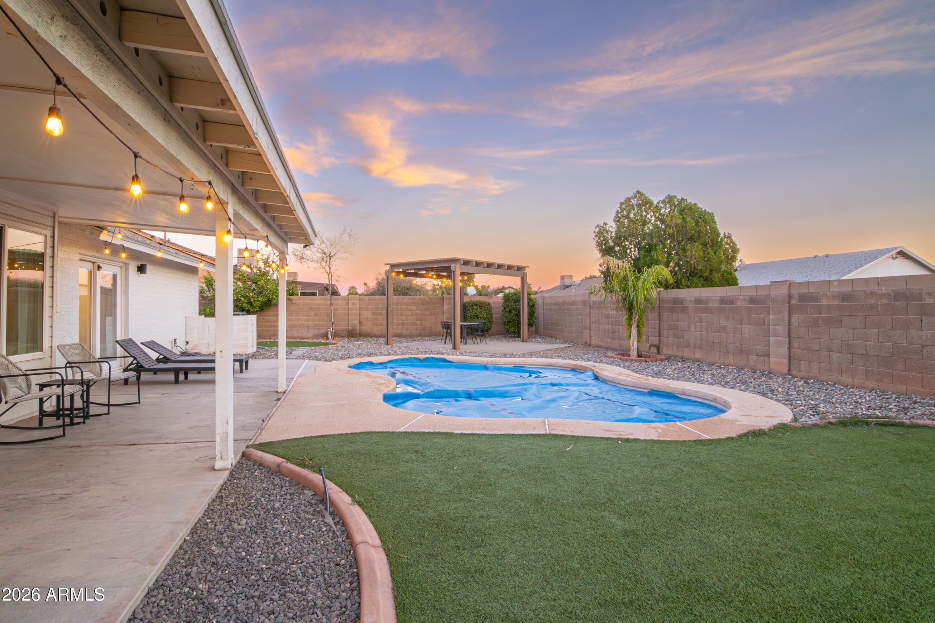 6219 W CHOLLA Street