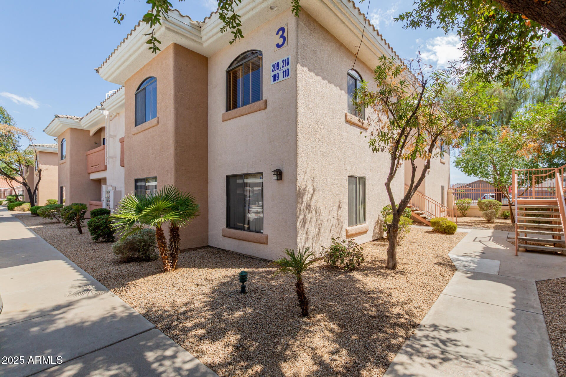 10030 W INDIAN SCHOOL Road 111