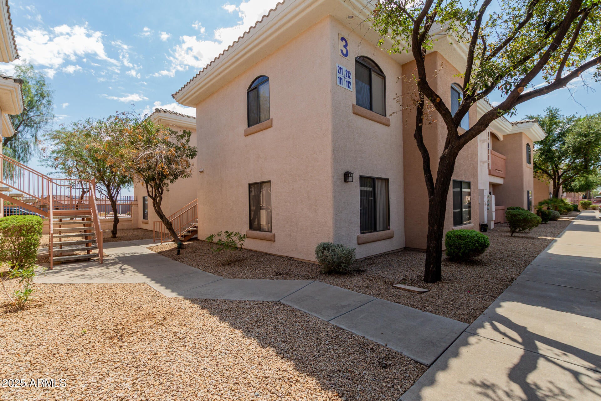 10030 W INDIAN SCHOOL Road 111