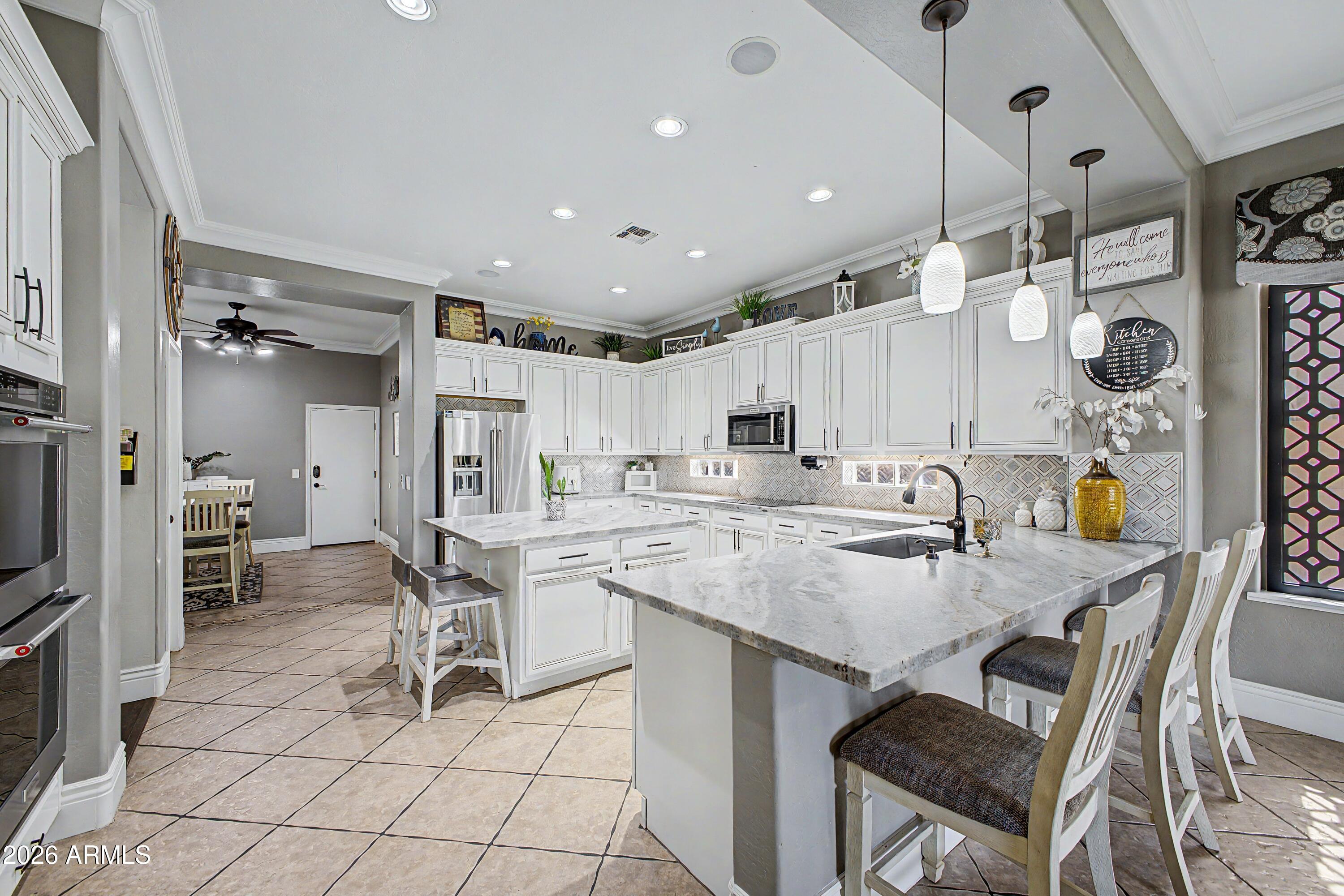 3934 E Aquarius Place