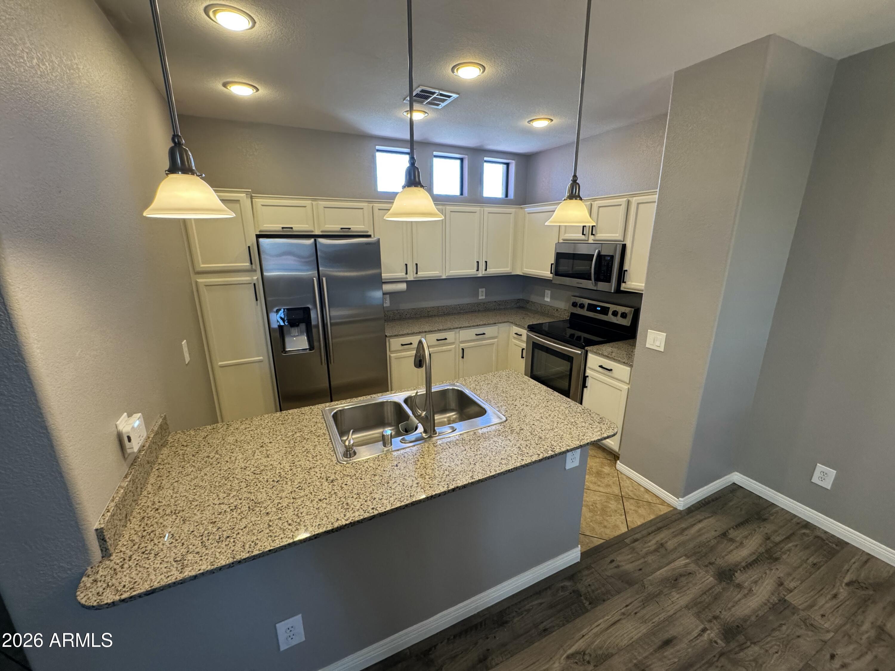 123 N WASHINGTON Street 45