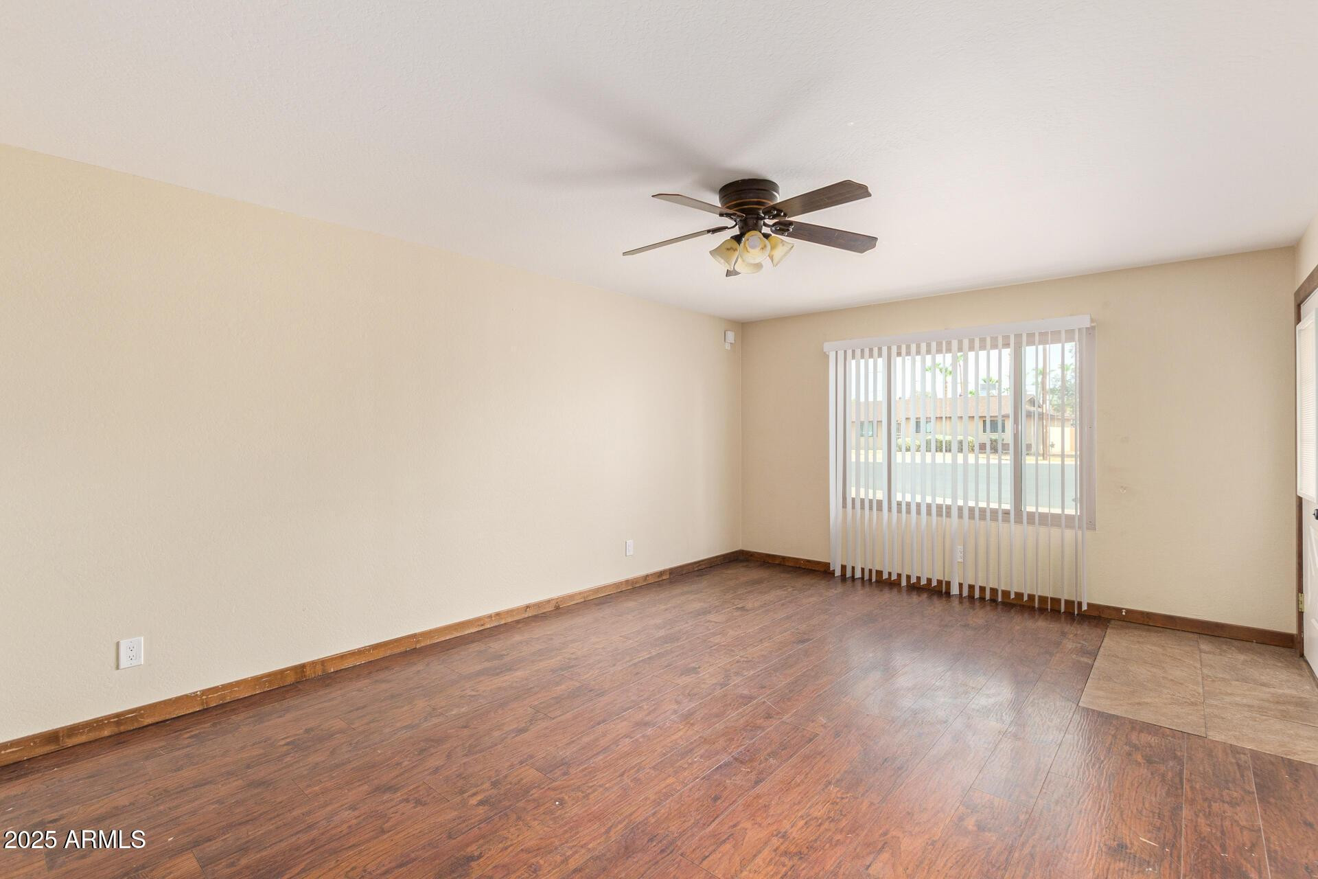 319 E Riviera Drive