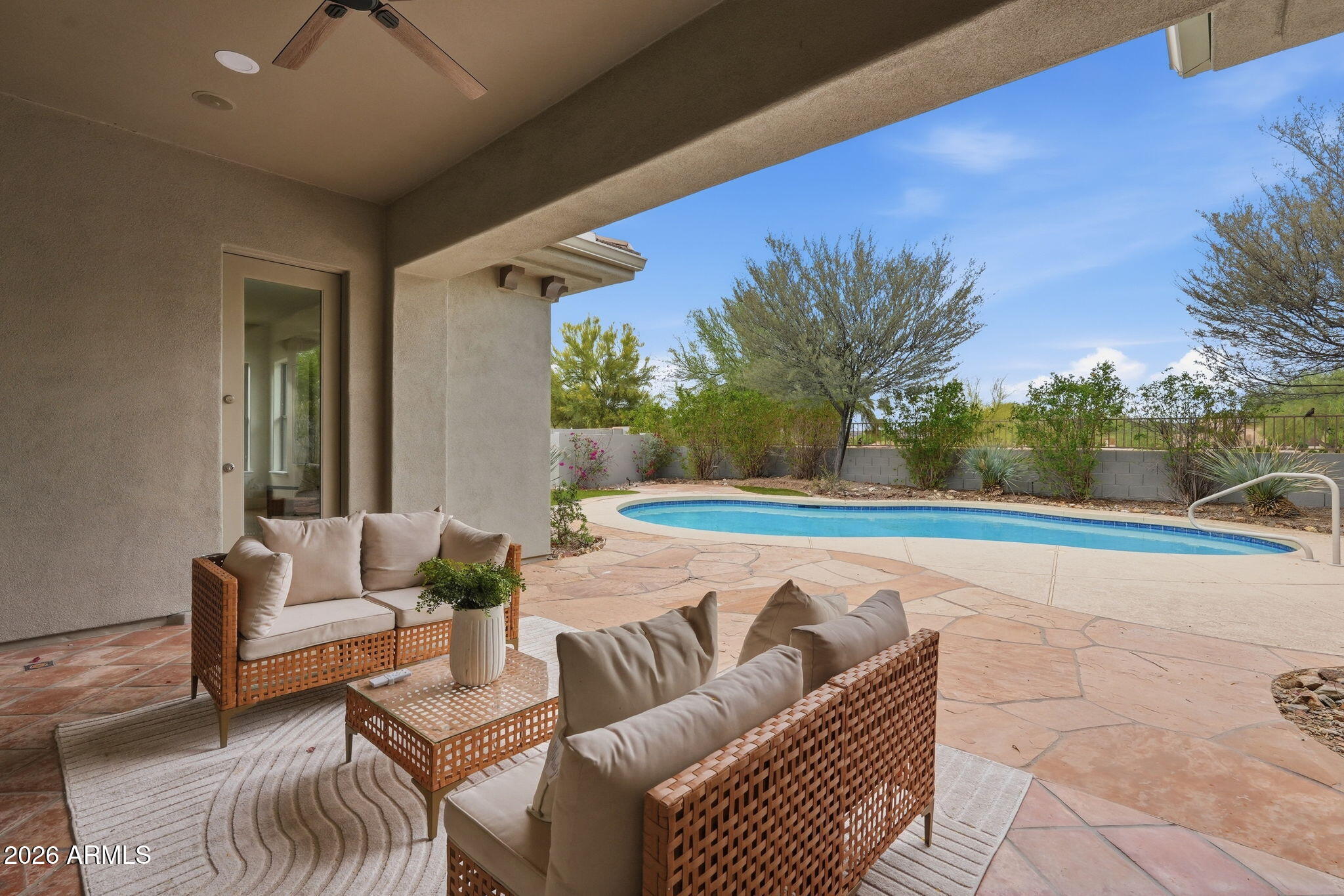 18008 W OCOTILLO Avenue