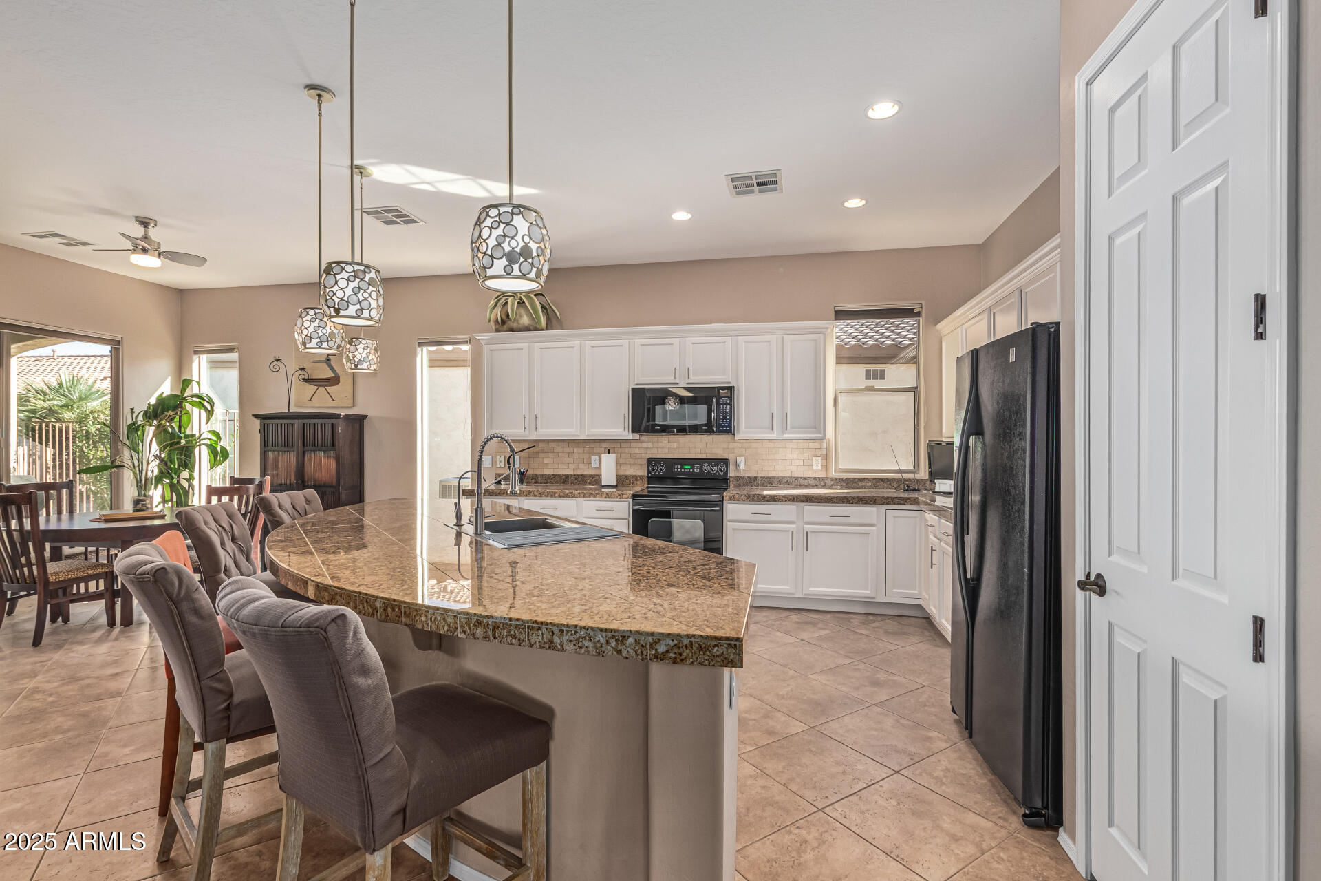 4222 E INDIGO Street