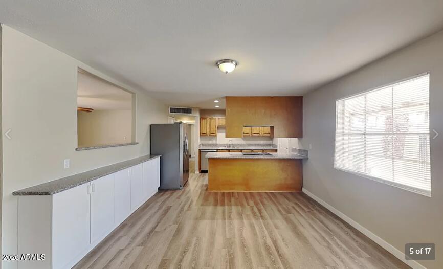 111 E MCKINLEY Street