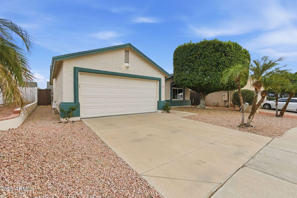 Photo of 3607 W Cat Balue Drive, Glendale, AZ 85308 (MLS # 6972490)