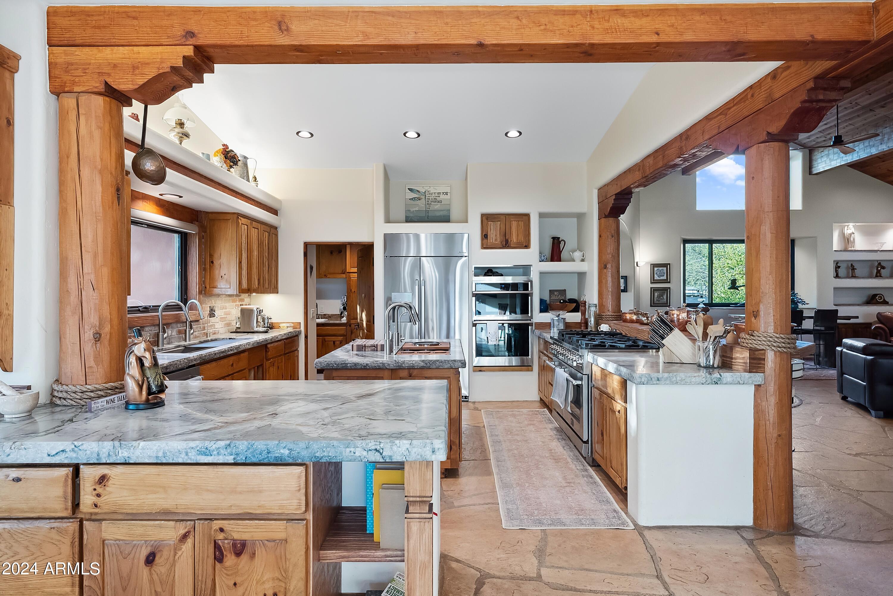 RIO VERDE RANCHOS - Residential