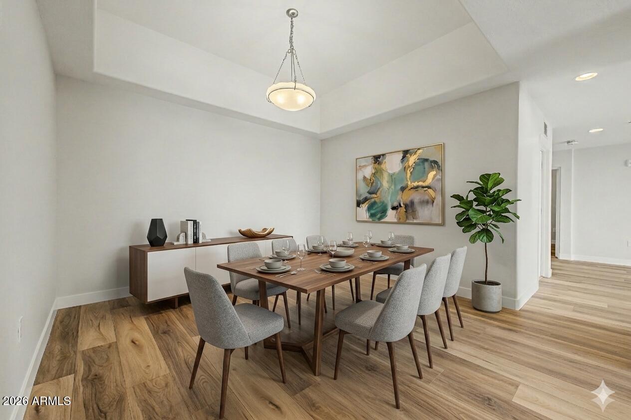 16 W ENCANTO Boulevard 312