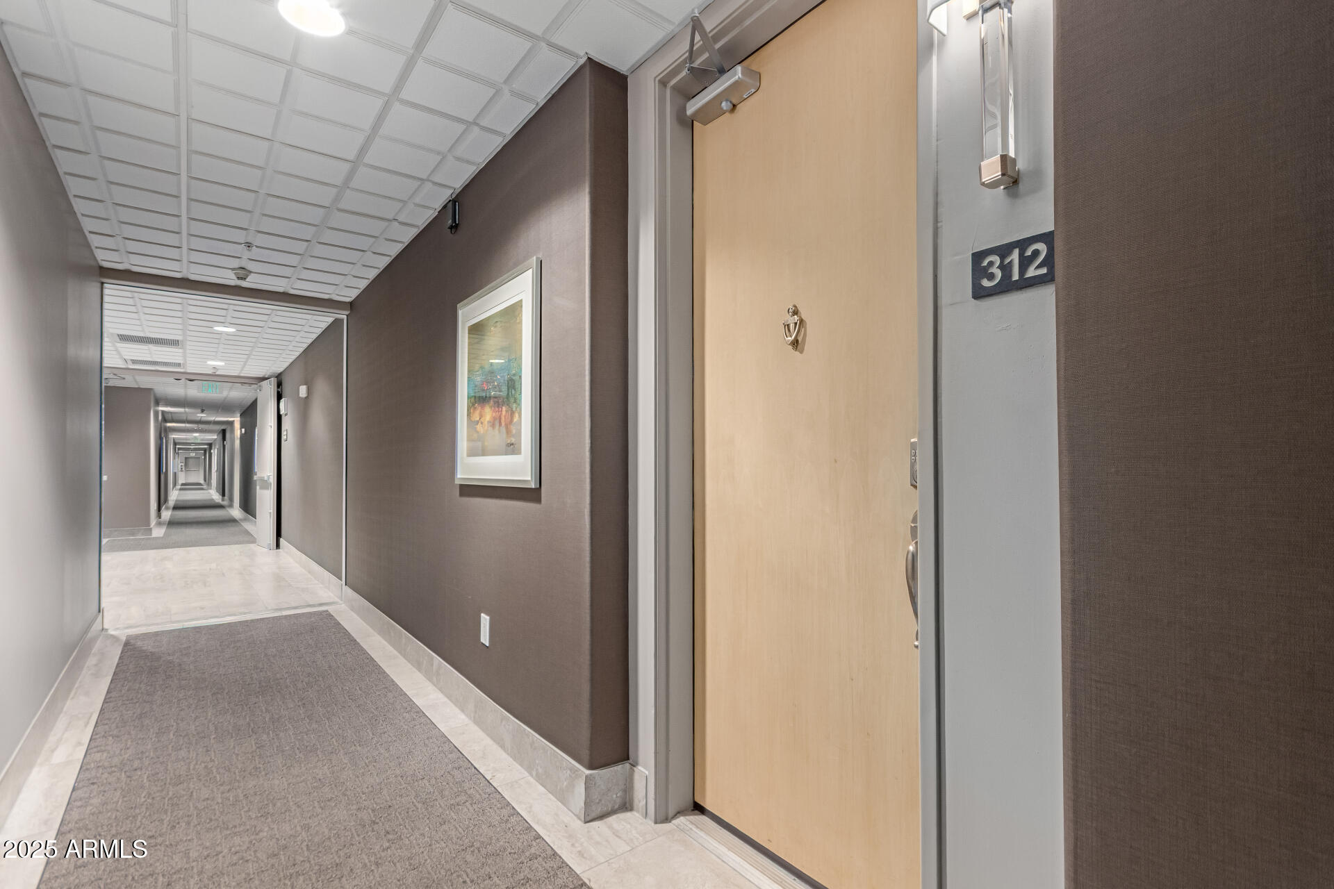 16 W ENCANTO Boulevard 312