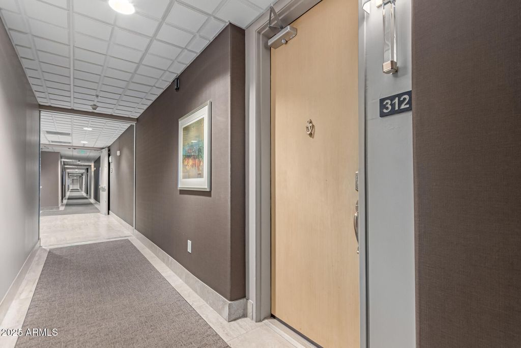 Photo of 16 W Encanto Boulevard #312, Phoenix, AZ 85003 (MLS # 6886344)