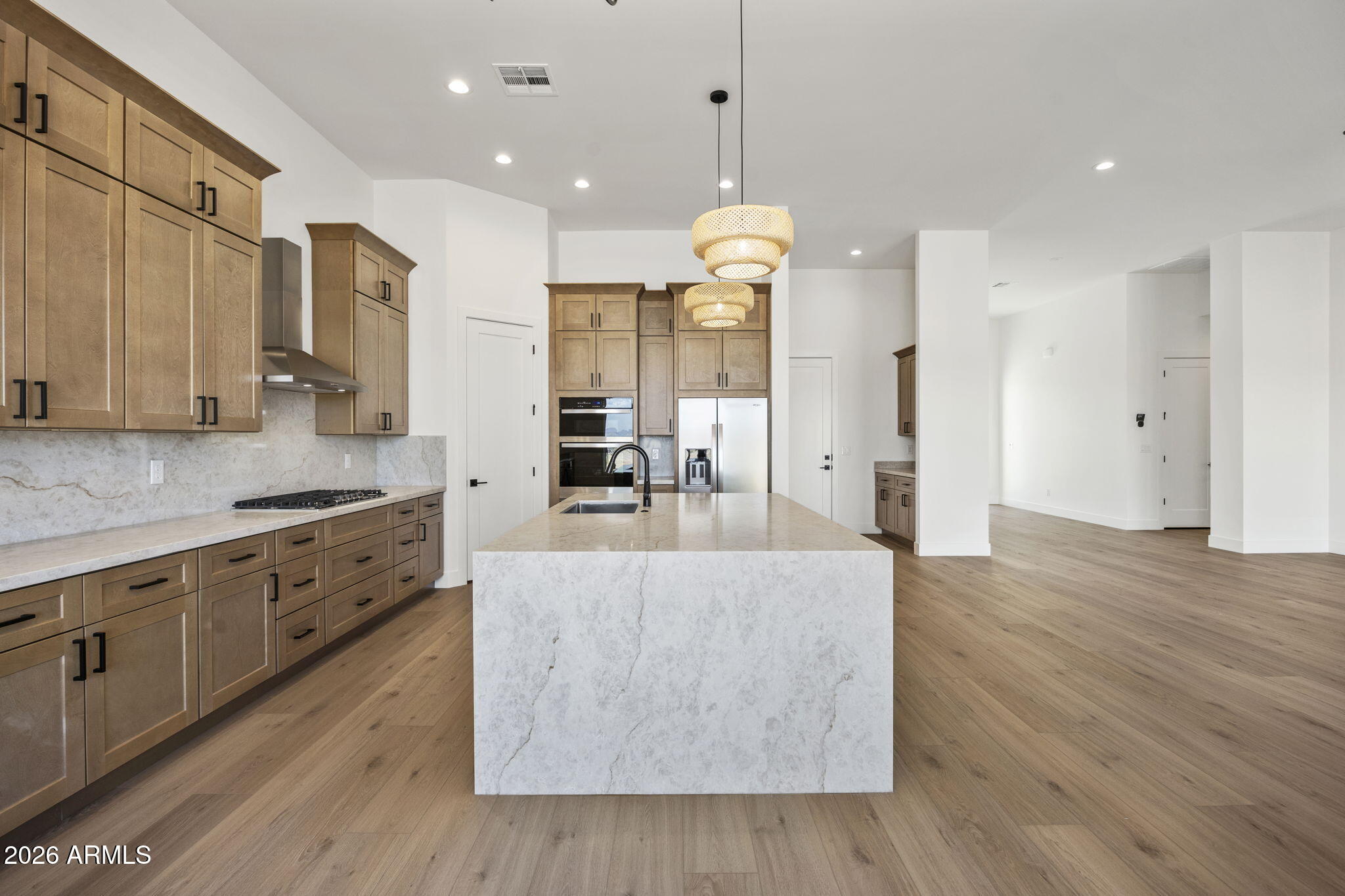 22272 W ROY ROGERS Road