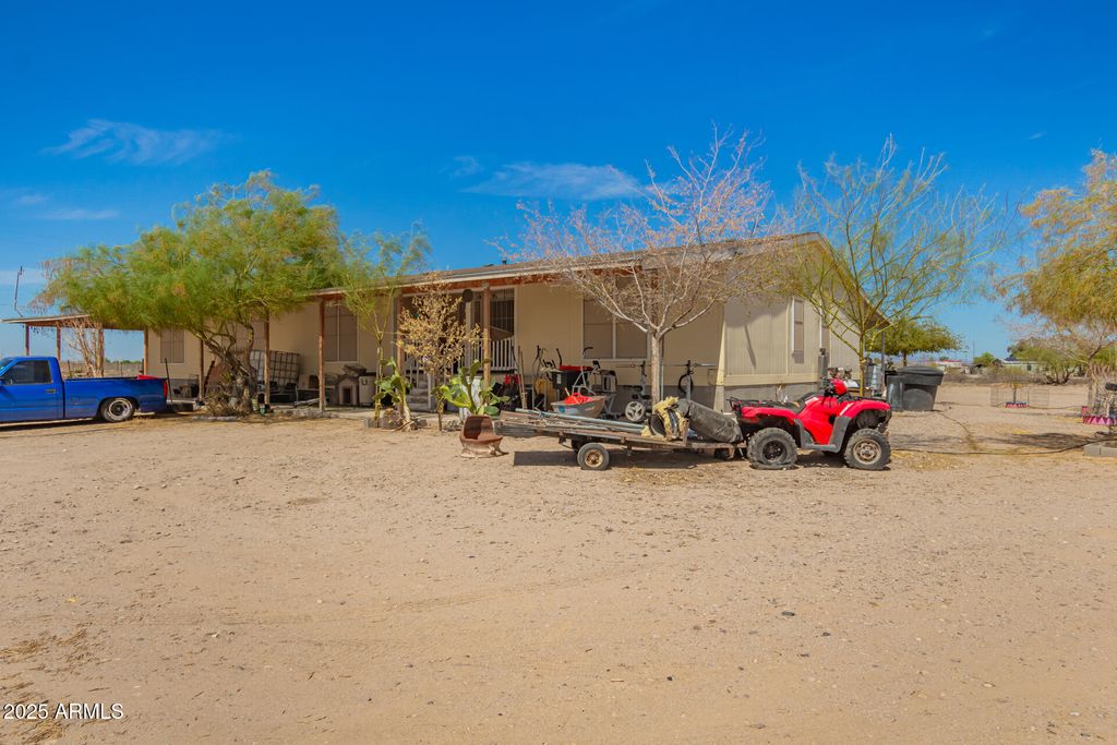 Photo of 37203 W Hilton Avenue, Tonopah, AZ 85354 (MLS # 6903494)