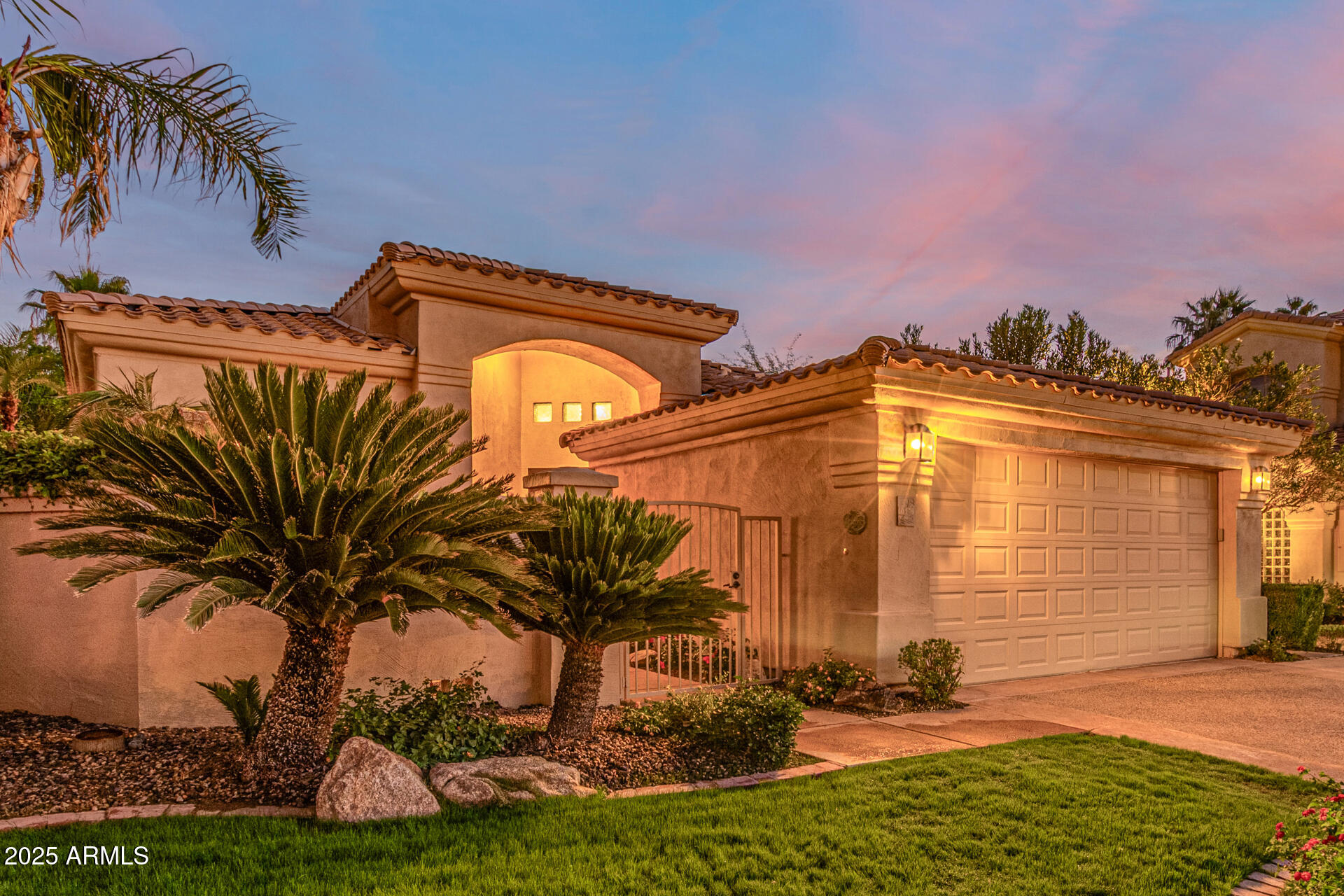 10175 E COCHISE Drive