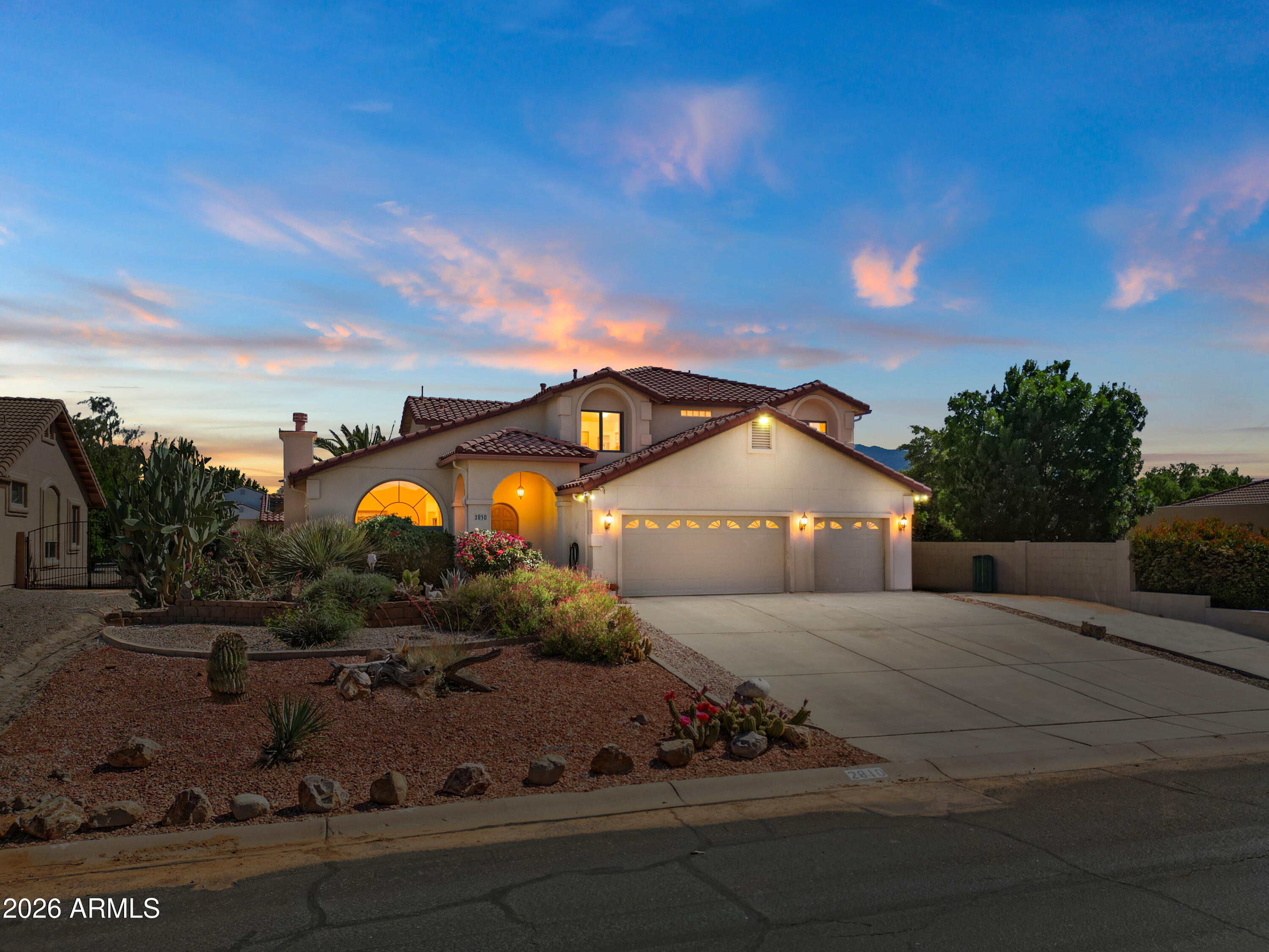 2810 GREENBRIER Road