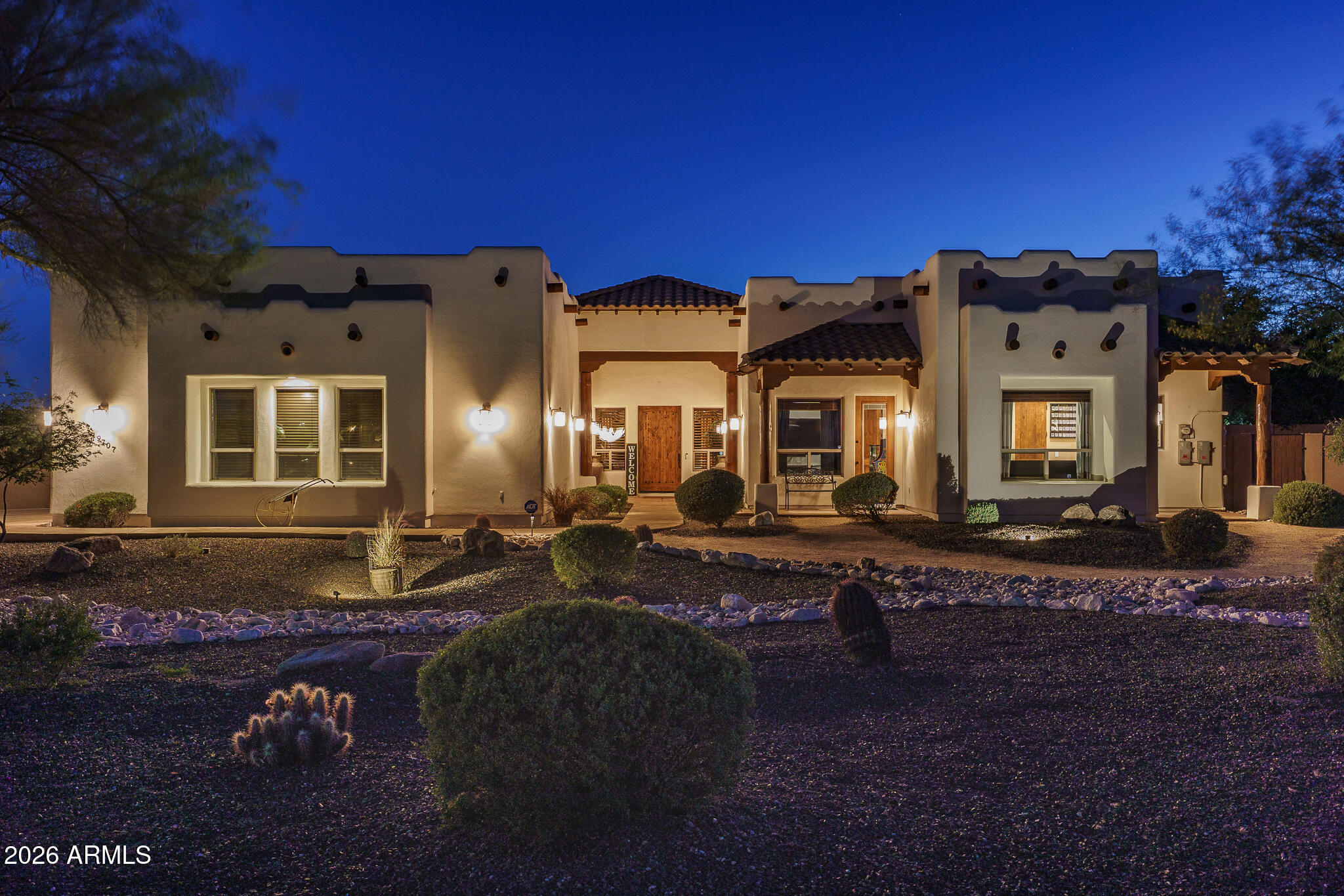 19707 W MARIPOSA Drive