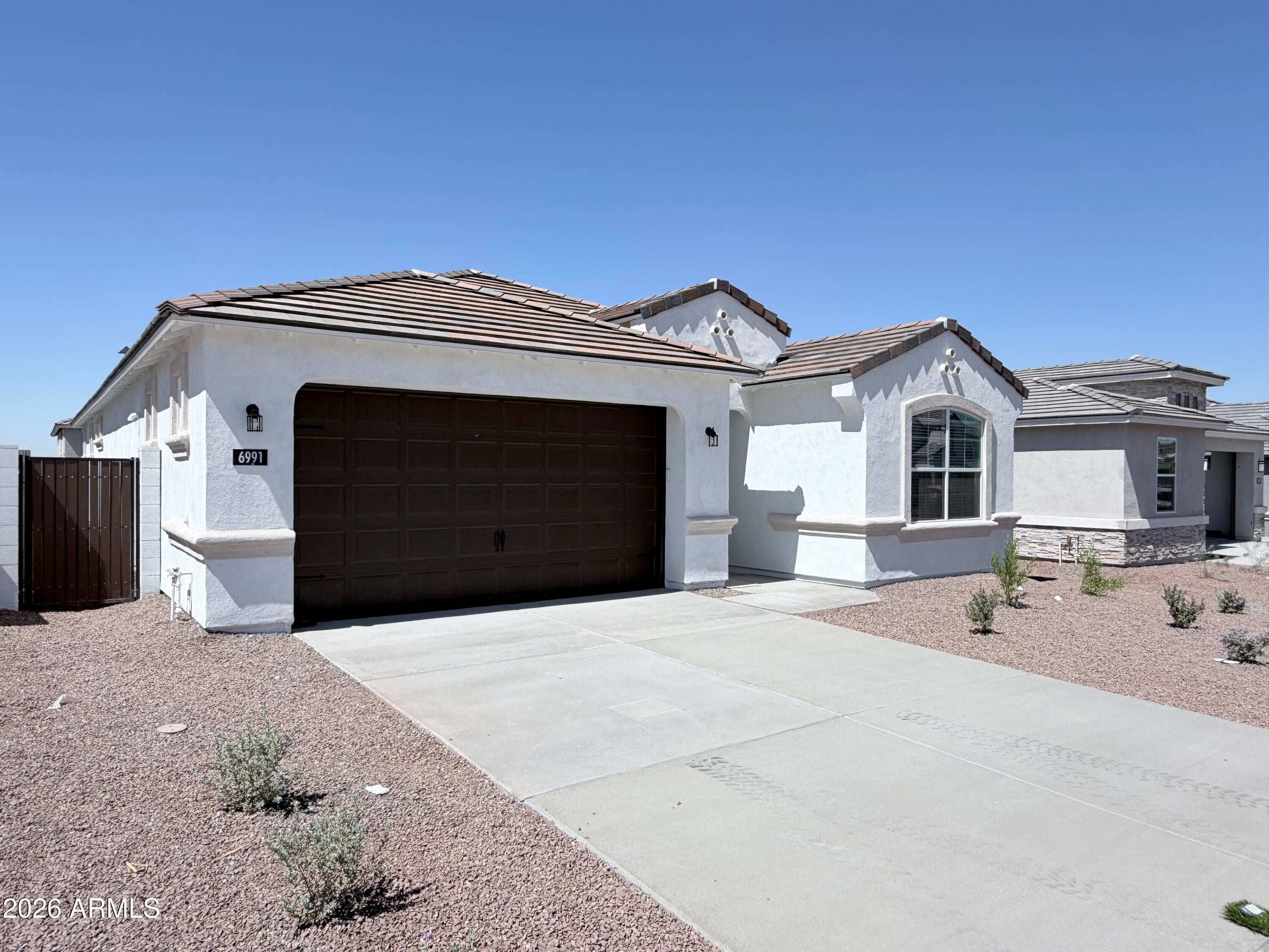 6991 W Pinnacle Vista Drive