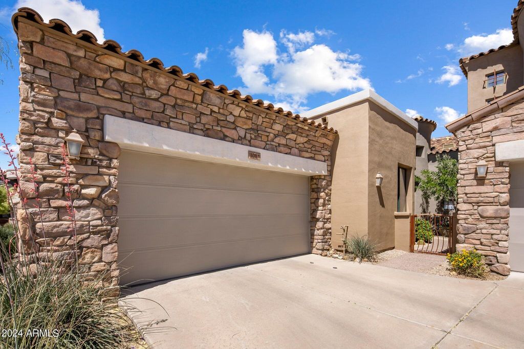 Photo of 19550 N Grayhawk Drive #1084, Scottsdale, AZ 85255 (MLS # 6966344)