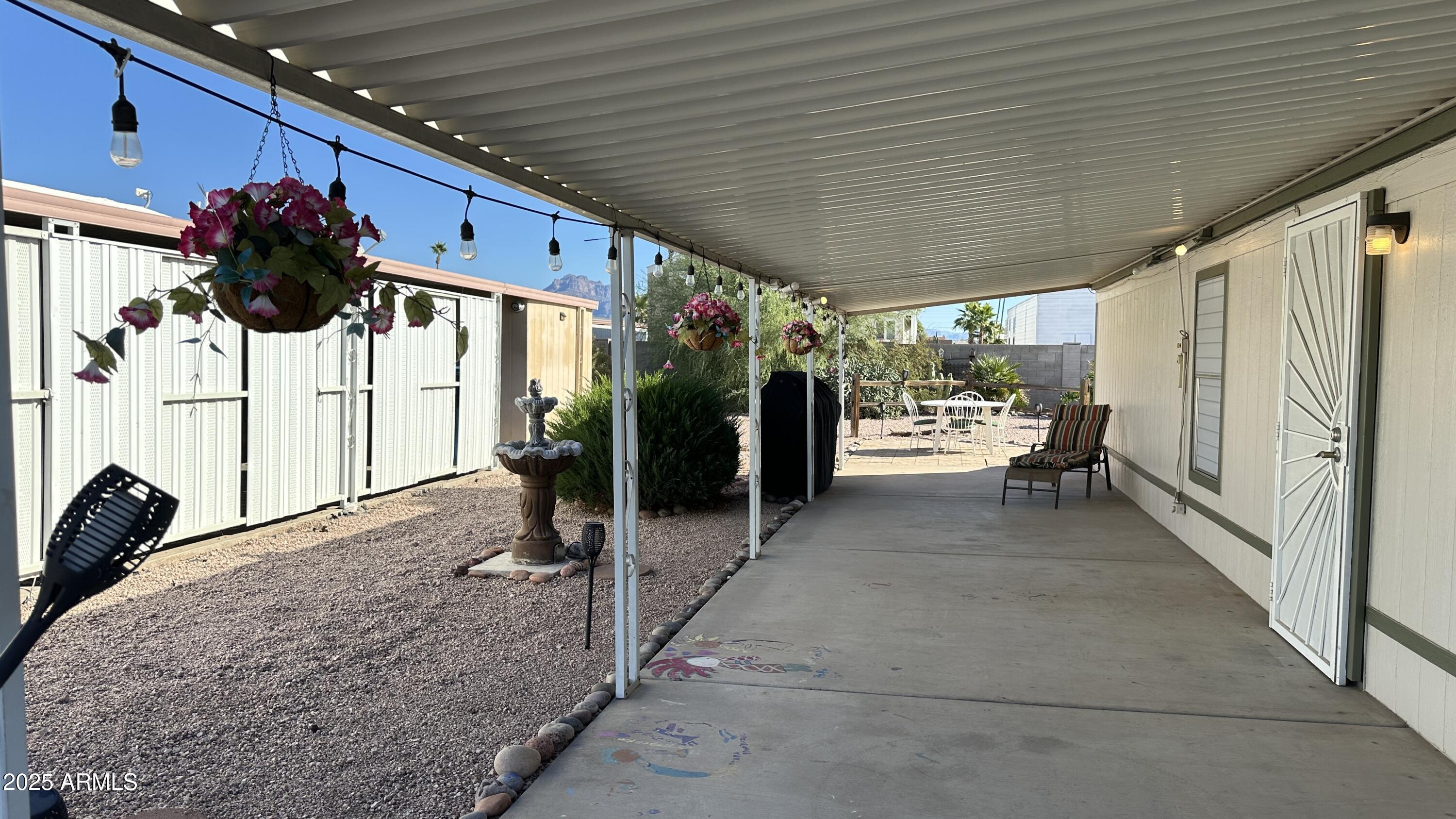 Pueblo Manor - Residential