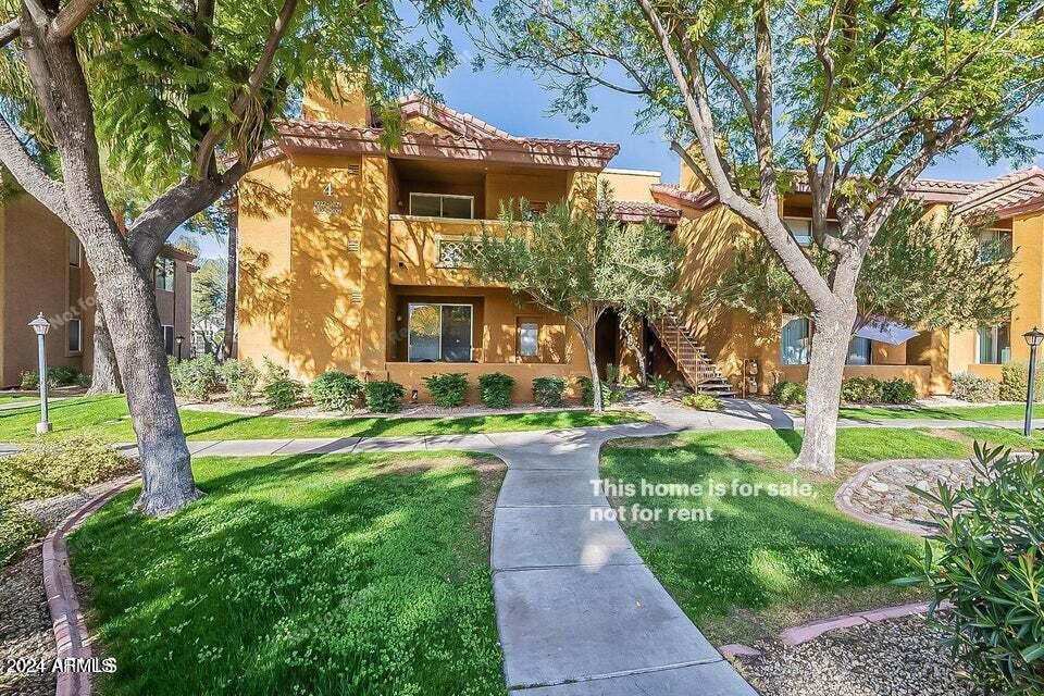 2929 W YORKSHIRE Drive 2026