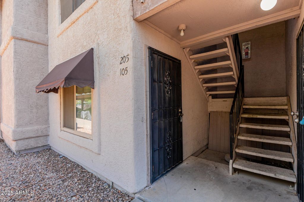 Photo of 1077 W 1st Street #205, Tempe, AZ 85281 (MLS # 6928655)
