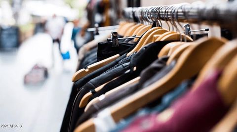 0000 E XXXXXXX Avenue Phoenix AZ 85018