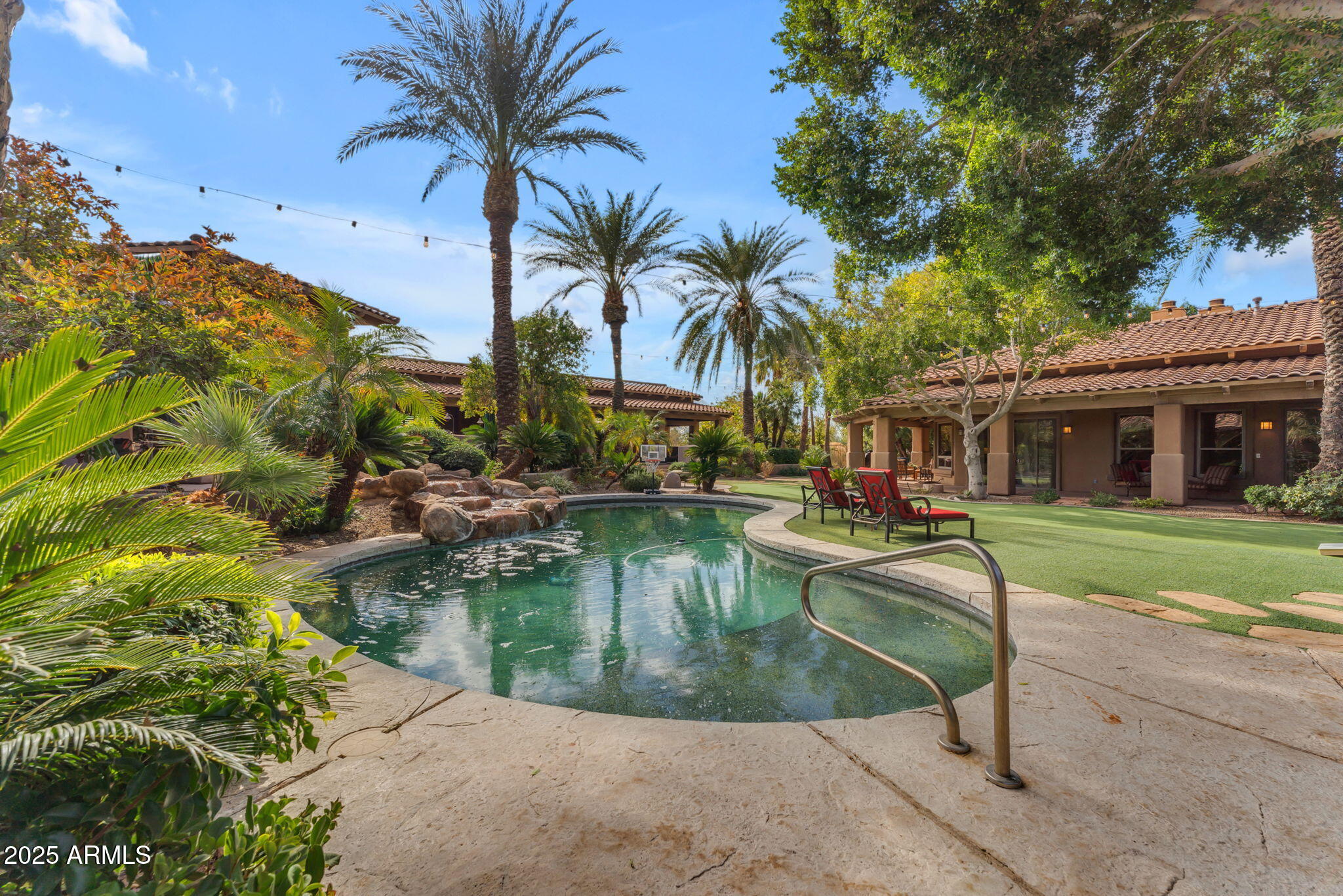 11505 E COCHISE Drive