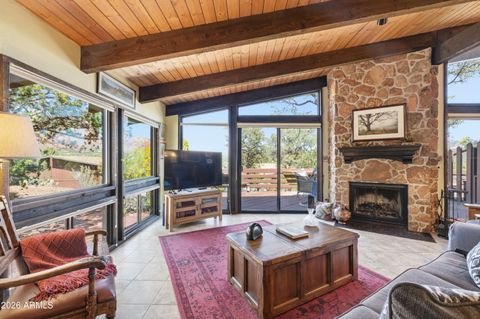 20 CALLE DEL OESTE -- Sedona AZ 86336