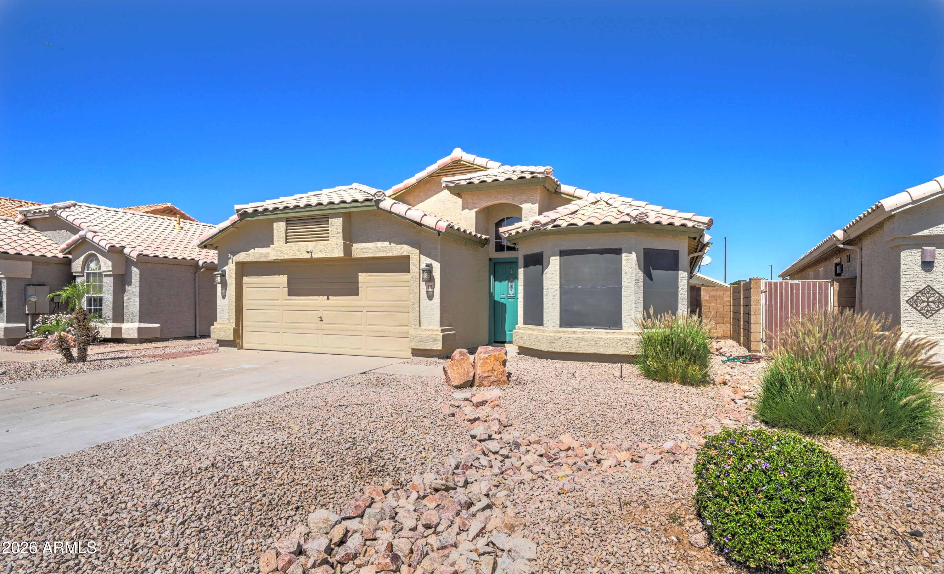 1476 E SIERRA MADRE Avenue