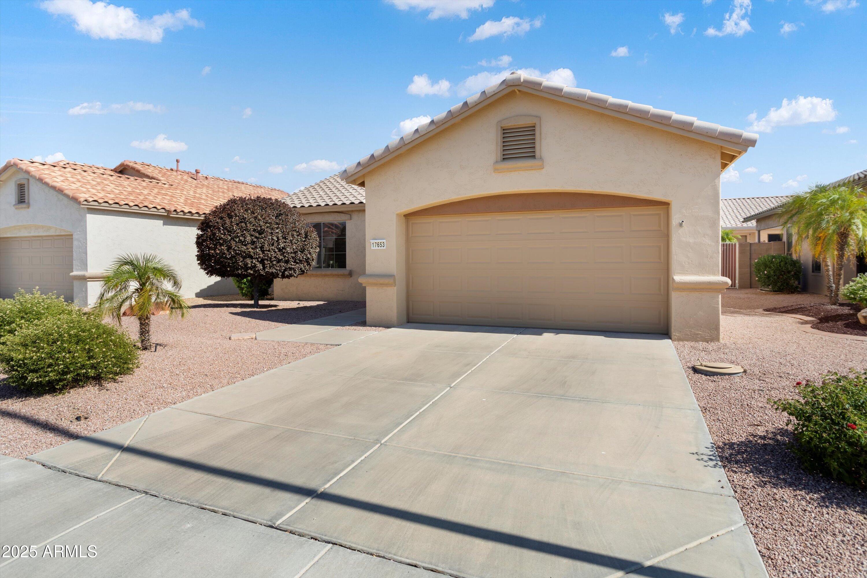 17653 W Ingleside Drive