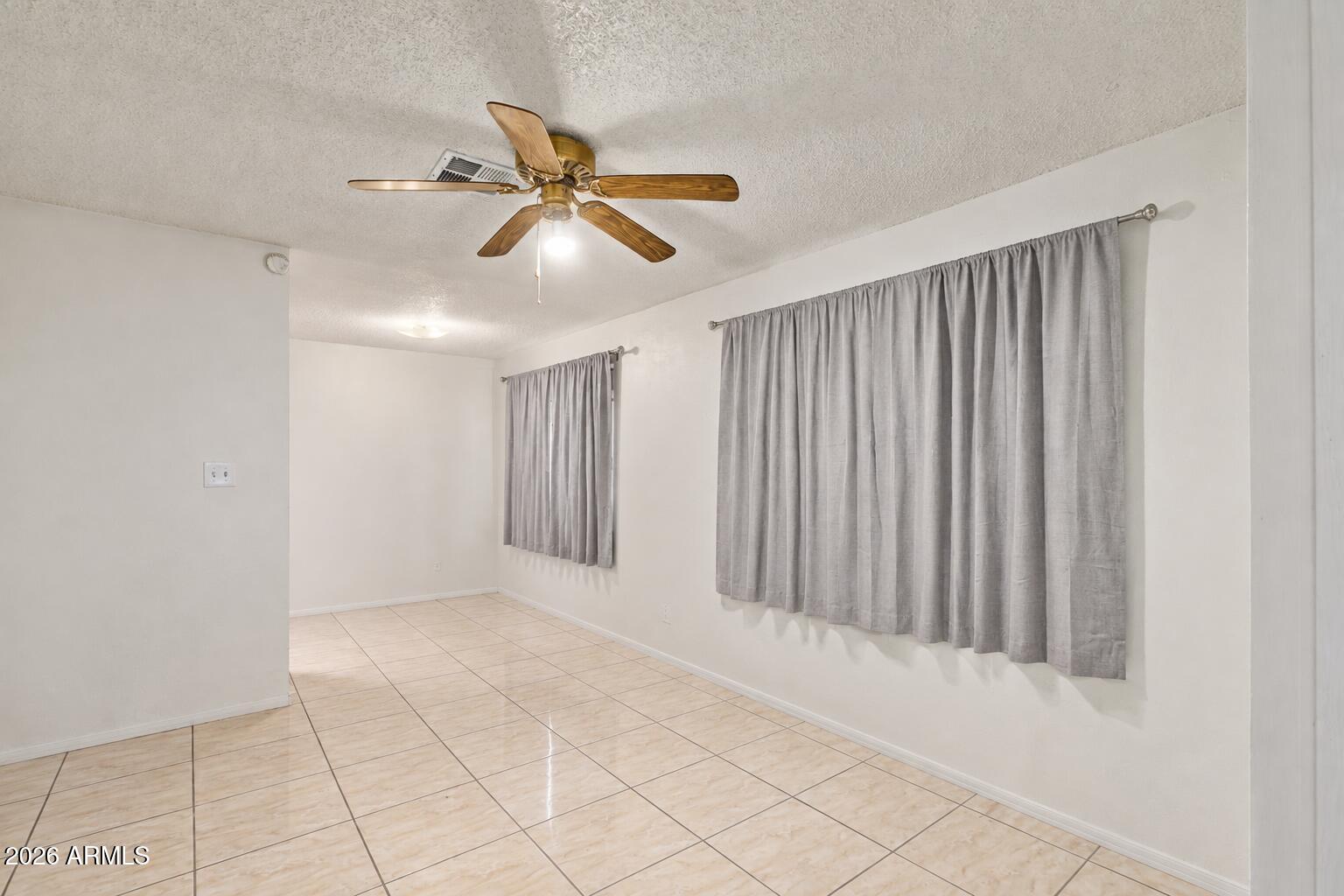 2228 N 47TH Drive