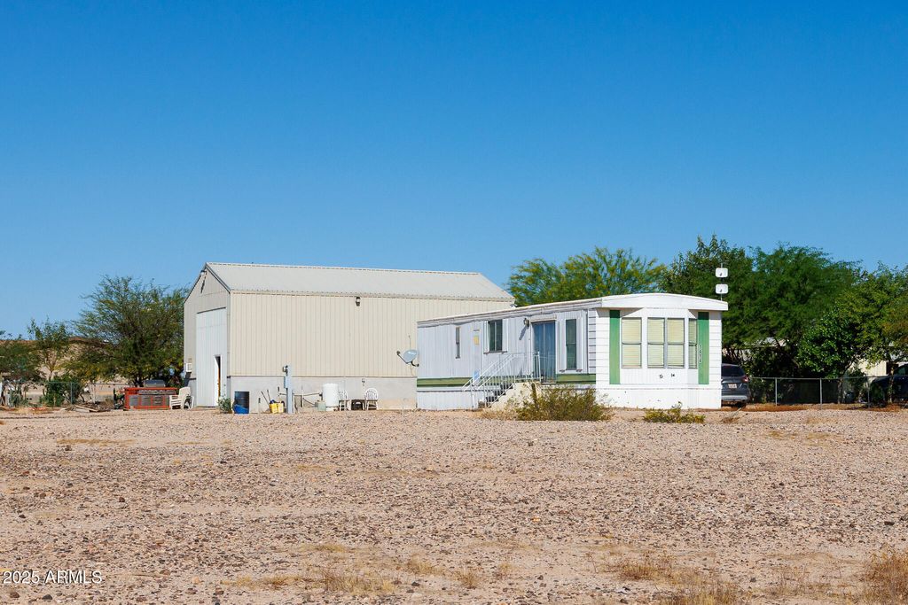 Photo of 1414 S 365th Avenue, Tonopah, AZ 85354 (MLS # 6850265)
