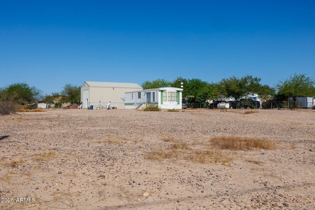 Photo of 1414 S 365th Avenue, Tonopah, AZ 85354 (MLS # 6850265)
