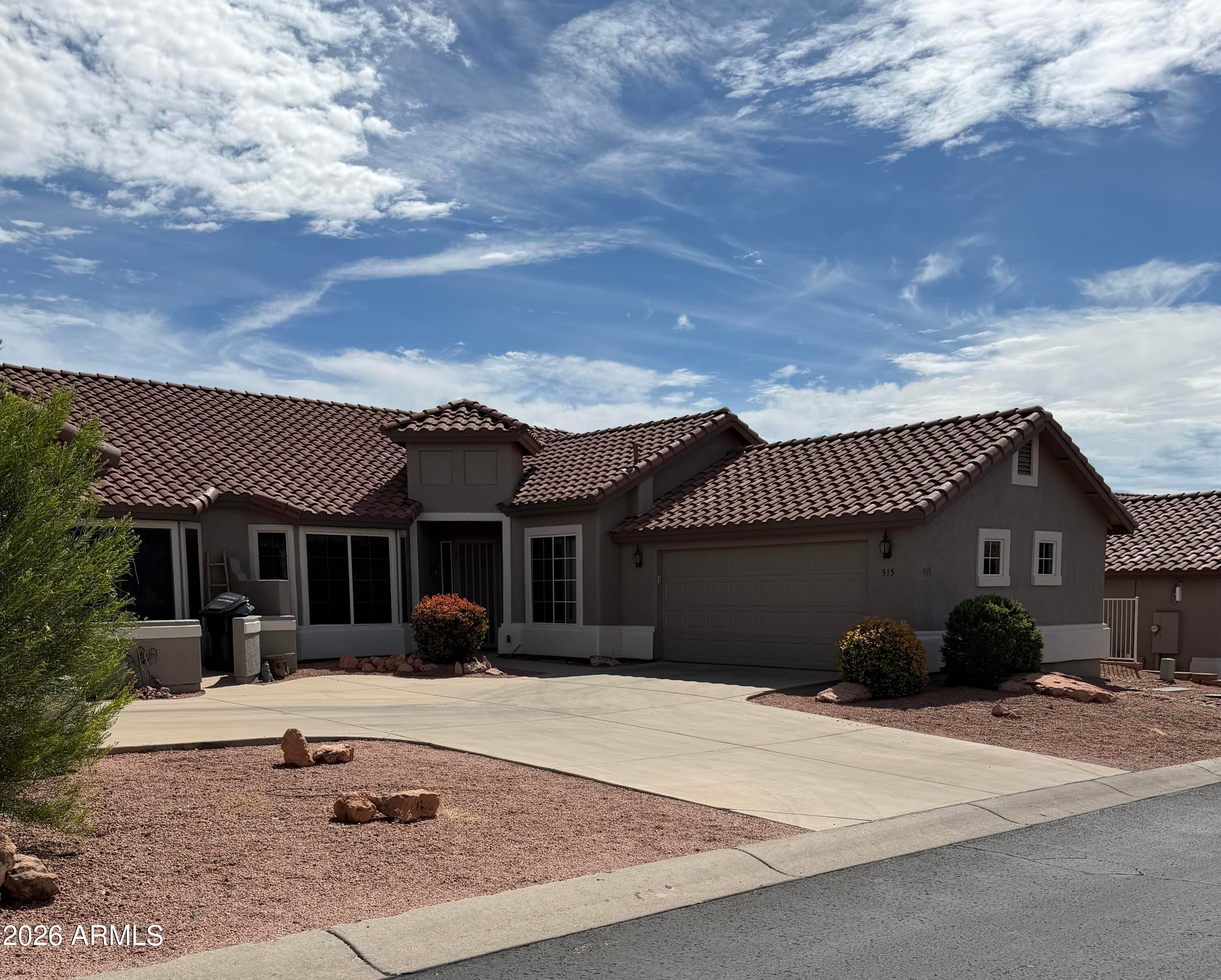 515 S Valle Escondido --