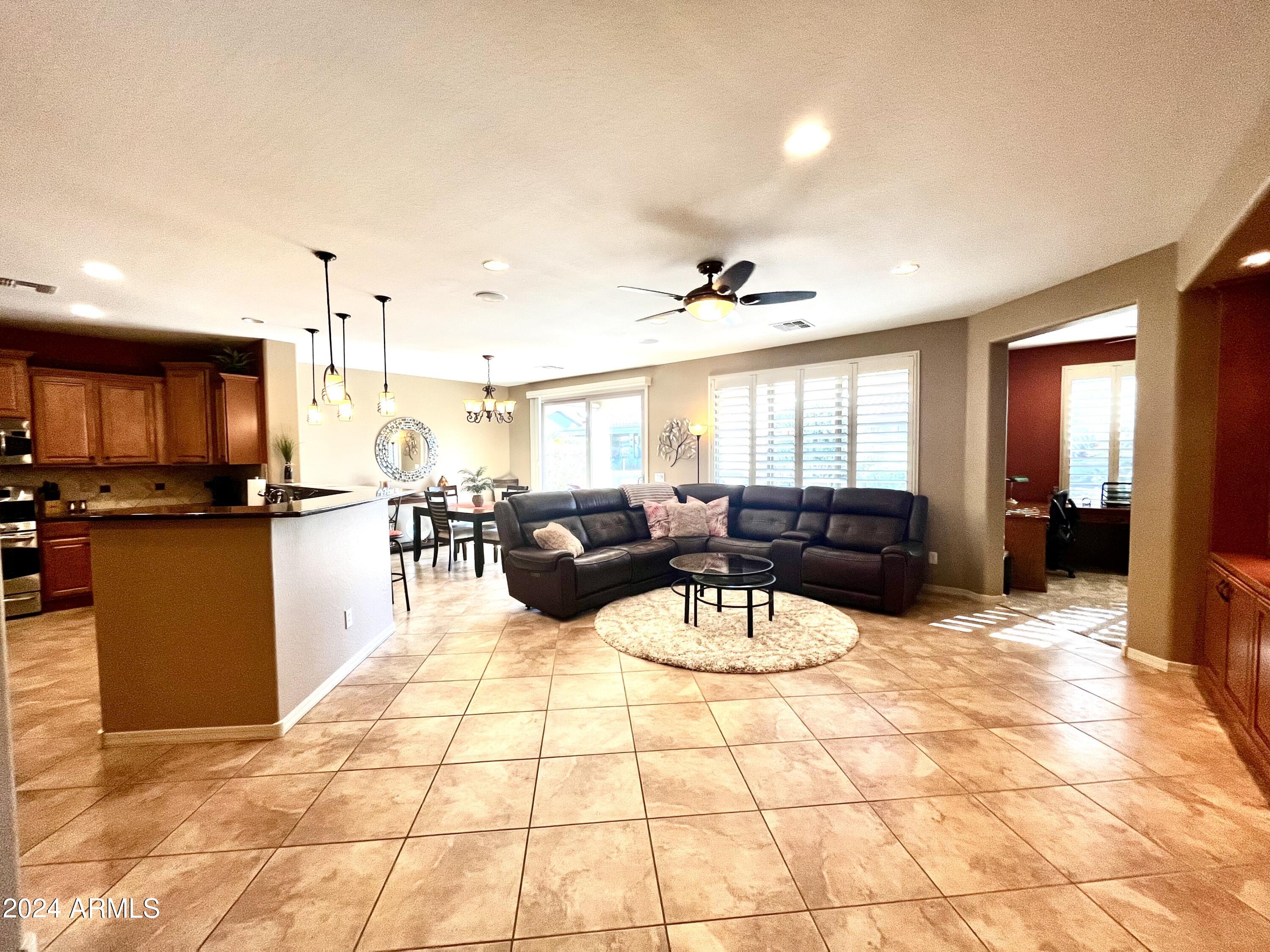 6431 W SANDPIPER Way