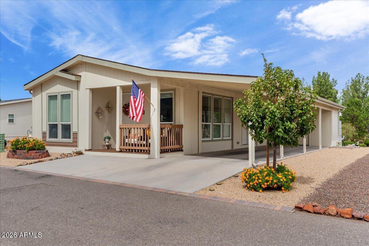 1121 Nicklaus Drive
