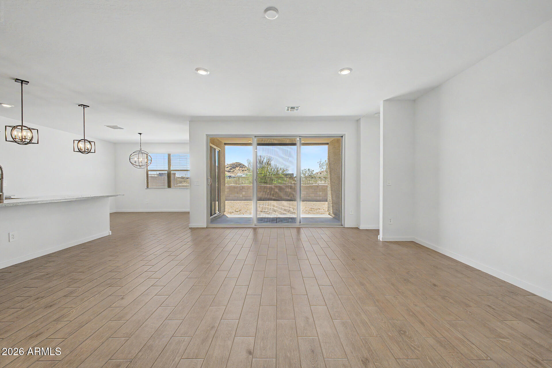 4901 W HUNTER Trail