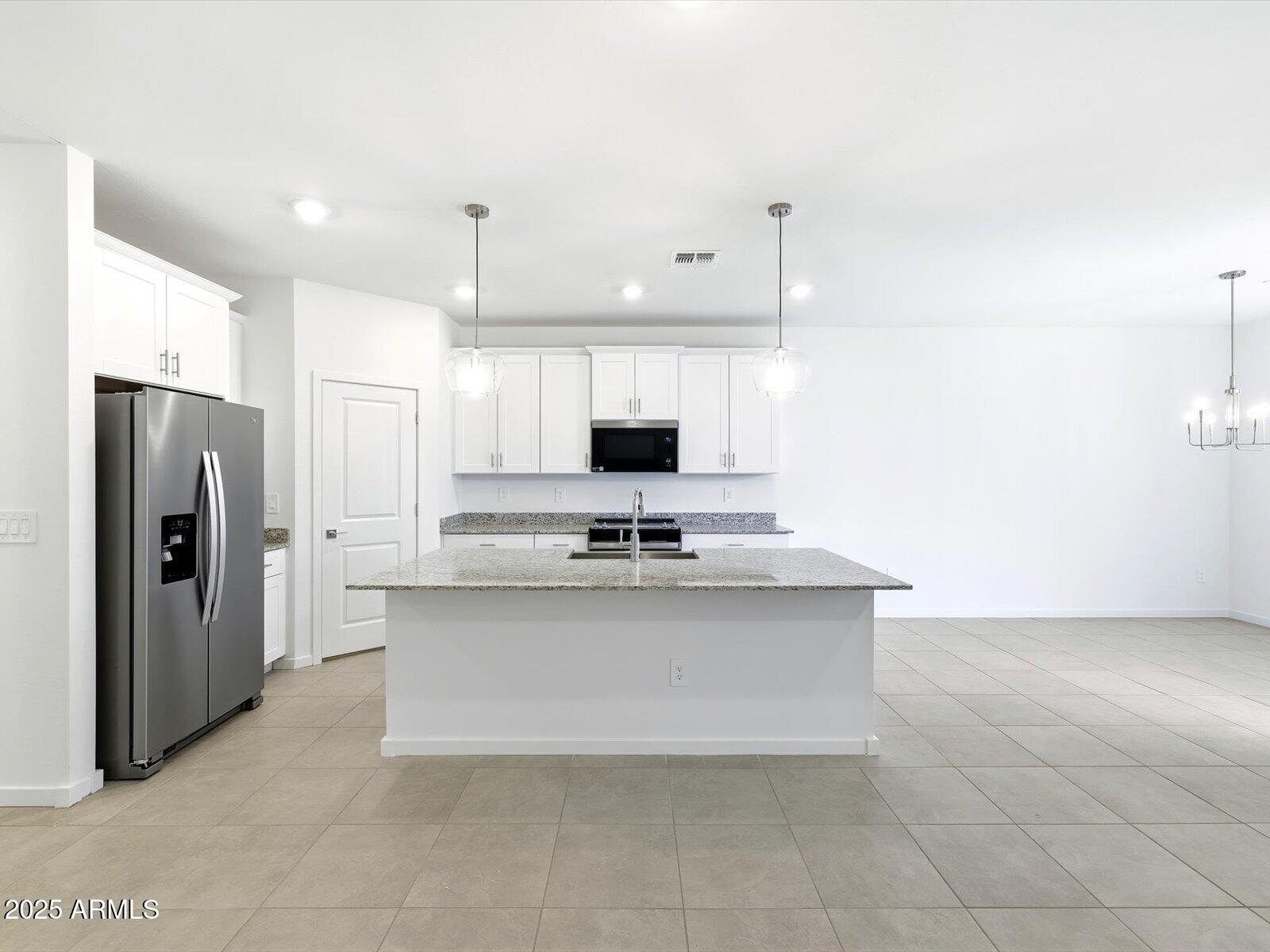 24622 W GROVE Street