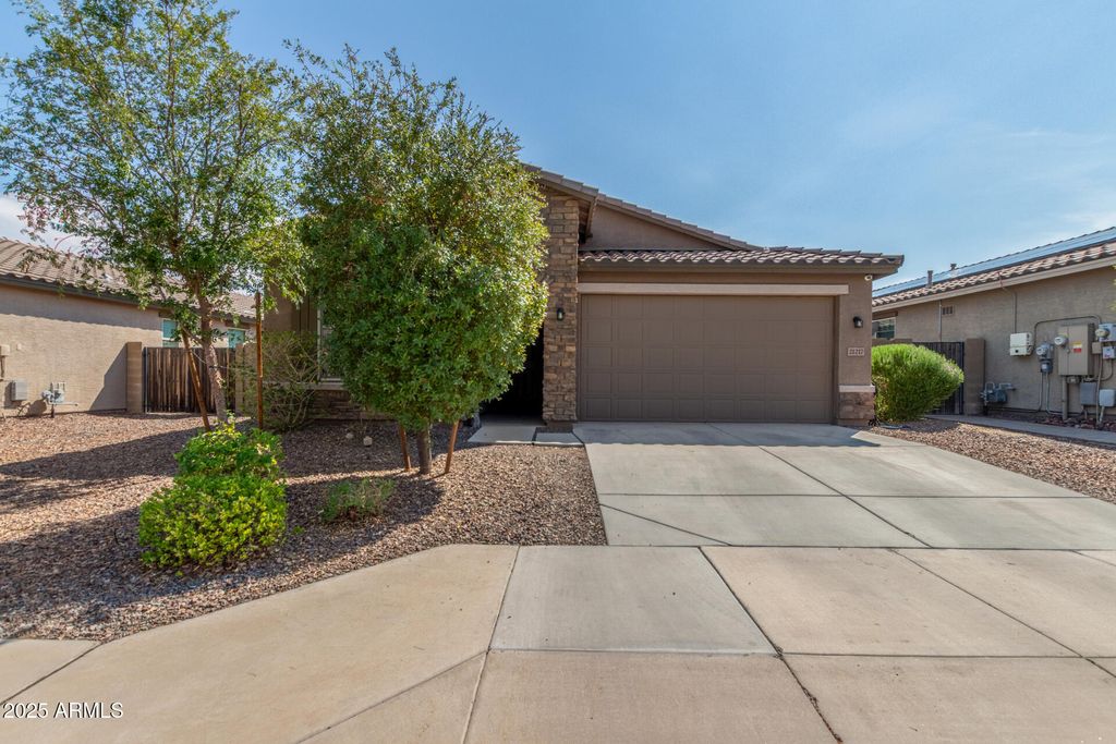 Photo of 21217 W Granada Road, Buckeye, AZ 85396 (MLS # 6915921)