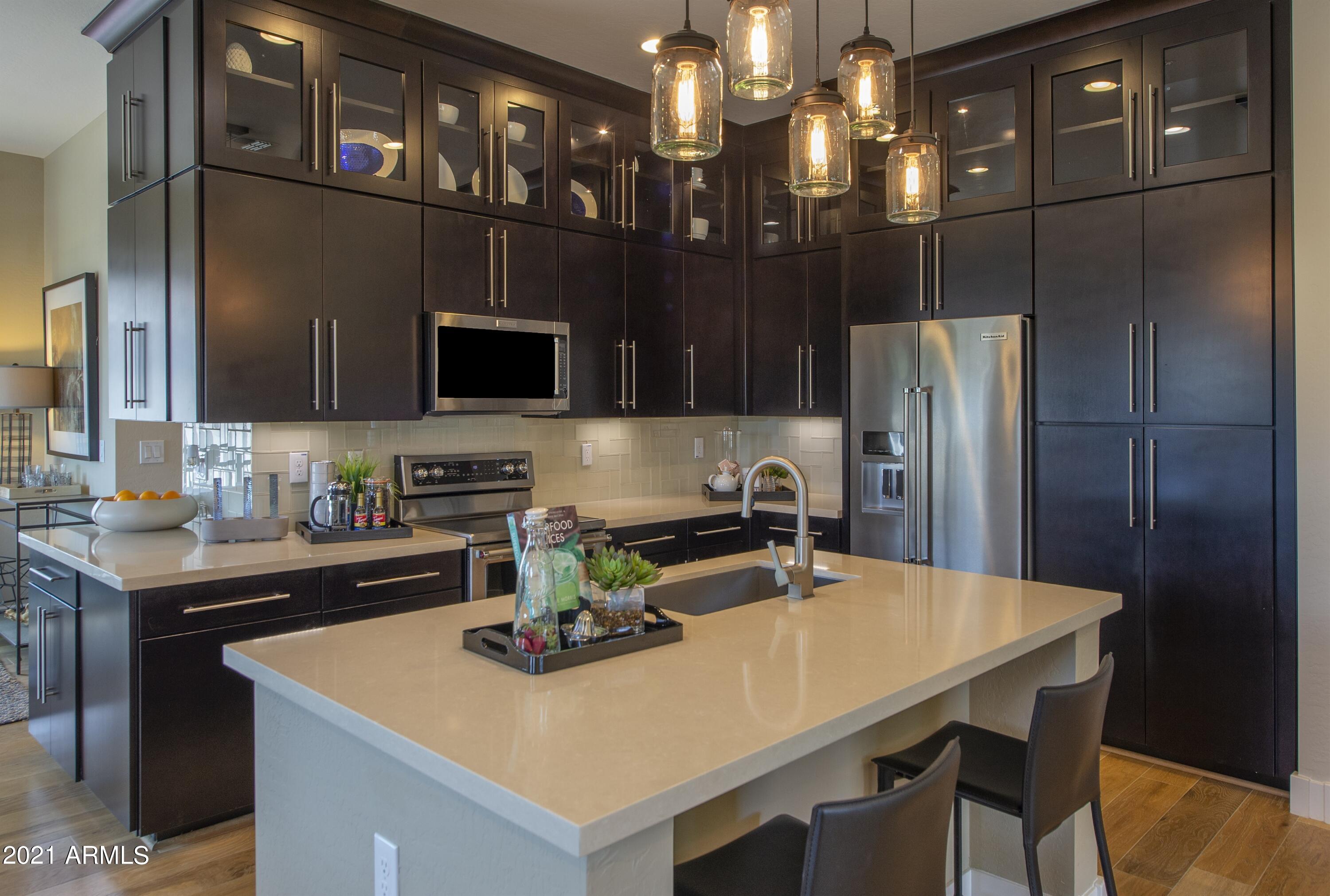 6565 E THOMAS Road 1042