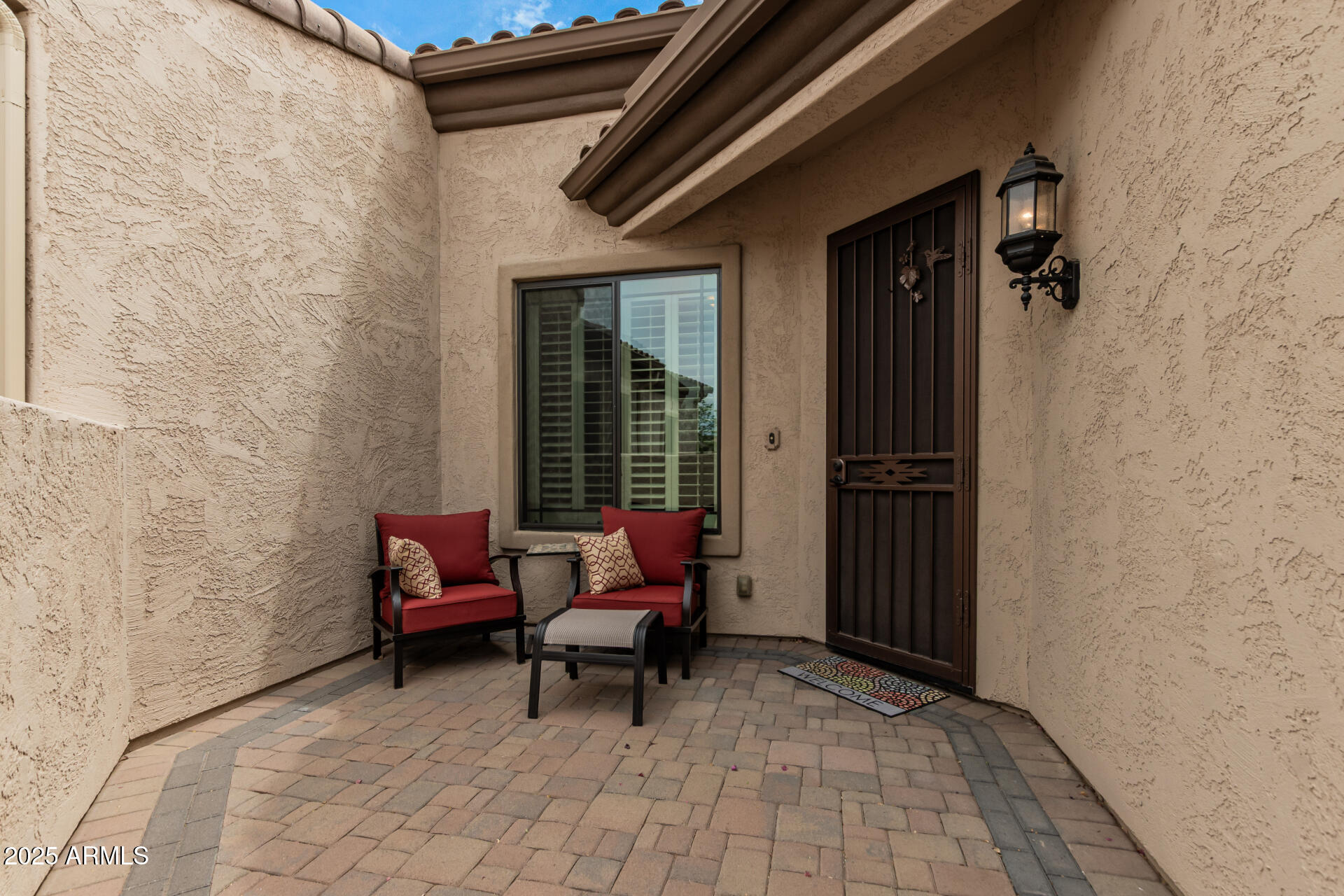1813 N TROWBRIDGE --