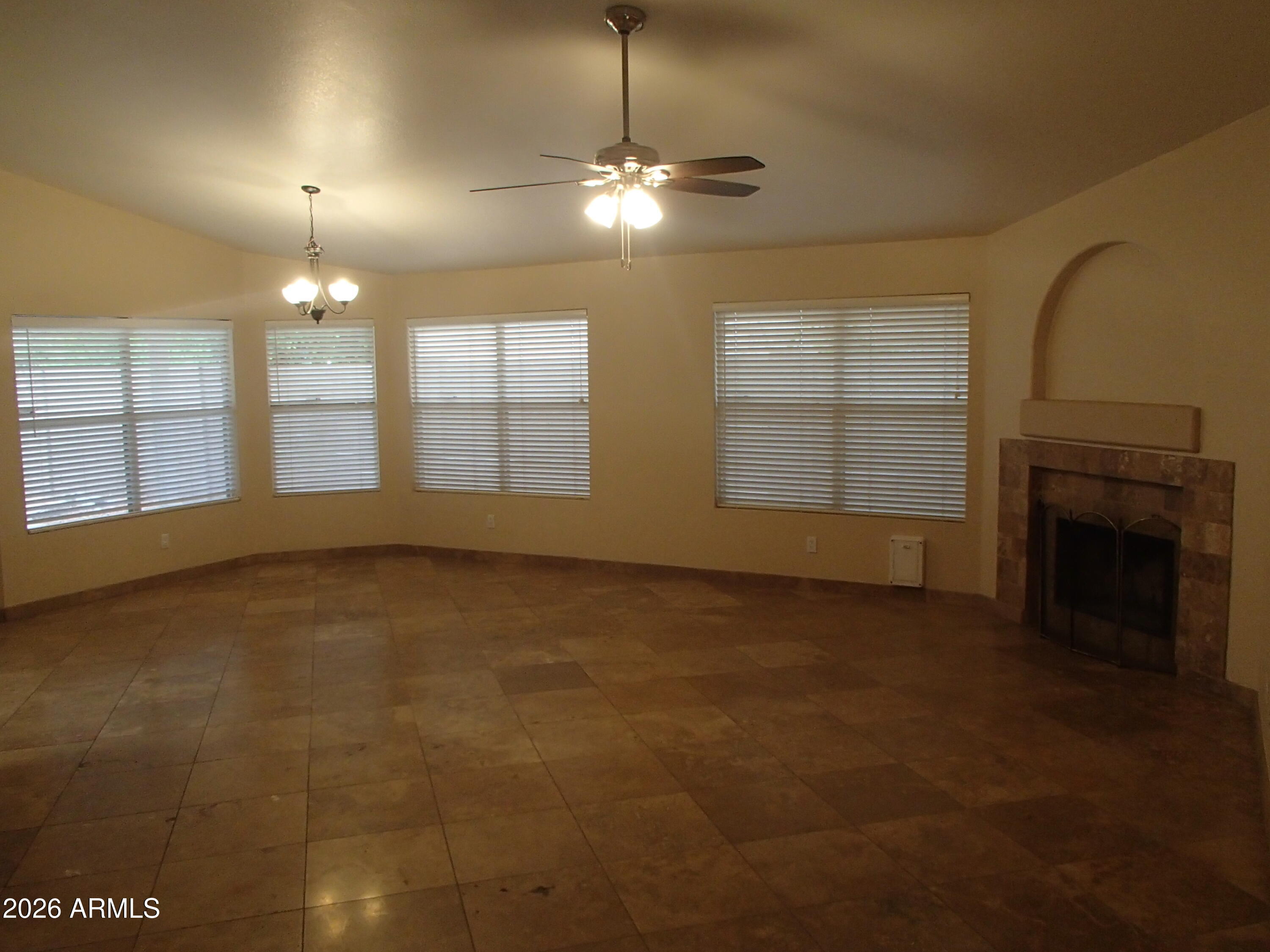7743 W TOPEKA Drive