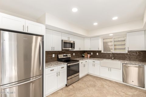 26001 S GREENCASTLE Drive Sun Lakes AZ 85248