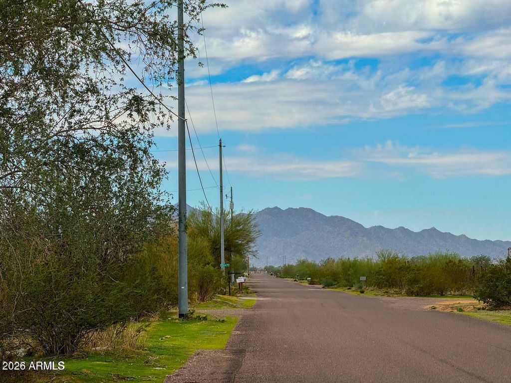 Photo of 0 Huisatch Rd Lot C 1.25 Acres #-, Maricopa, AZ 85139 (MLS # 7015308)