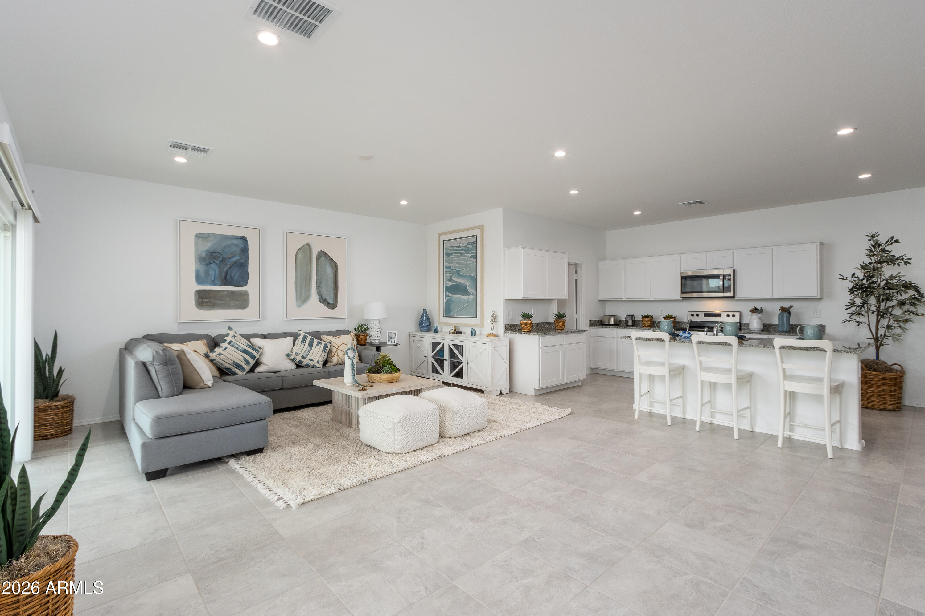 1555 E GLAZIER Drive E