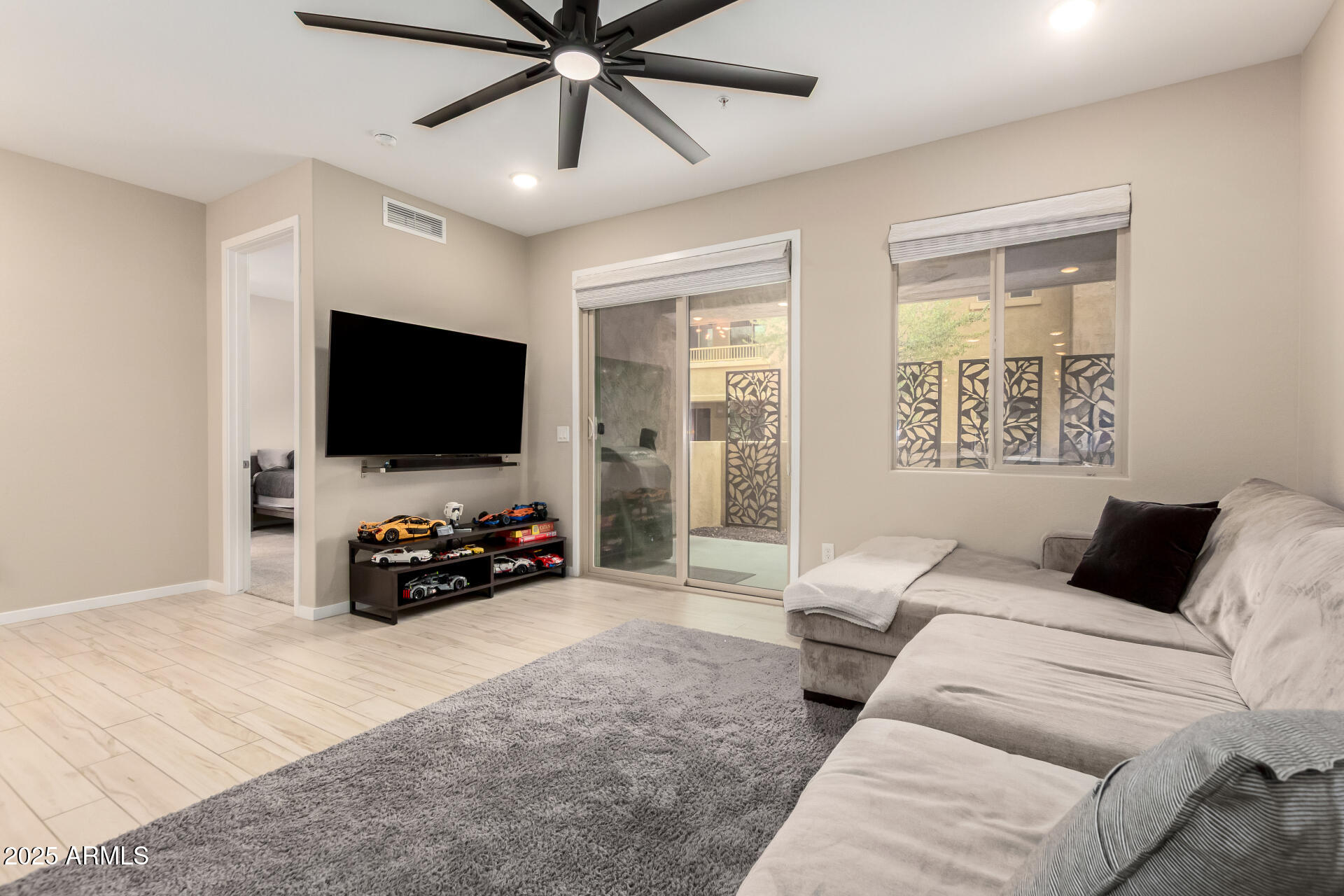 250 W QUEEN CREEK Road 131